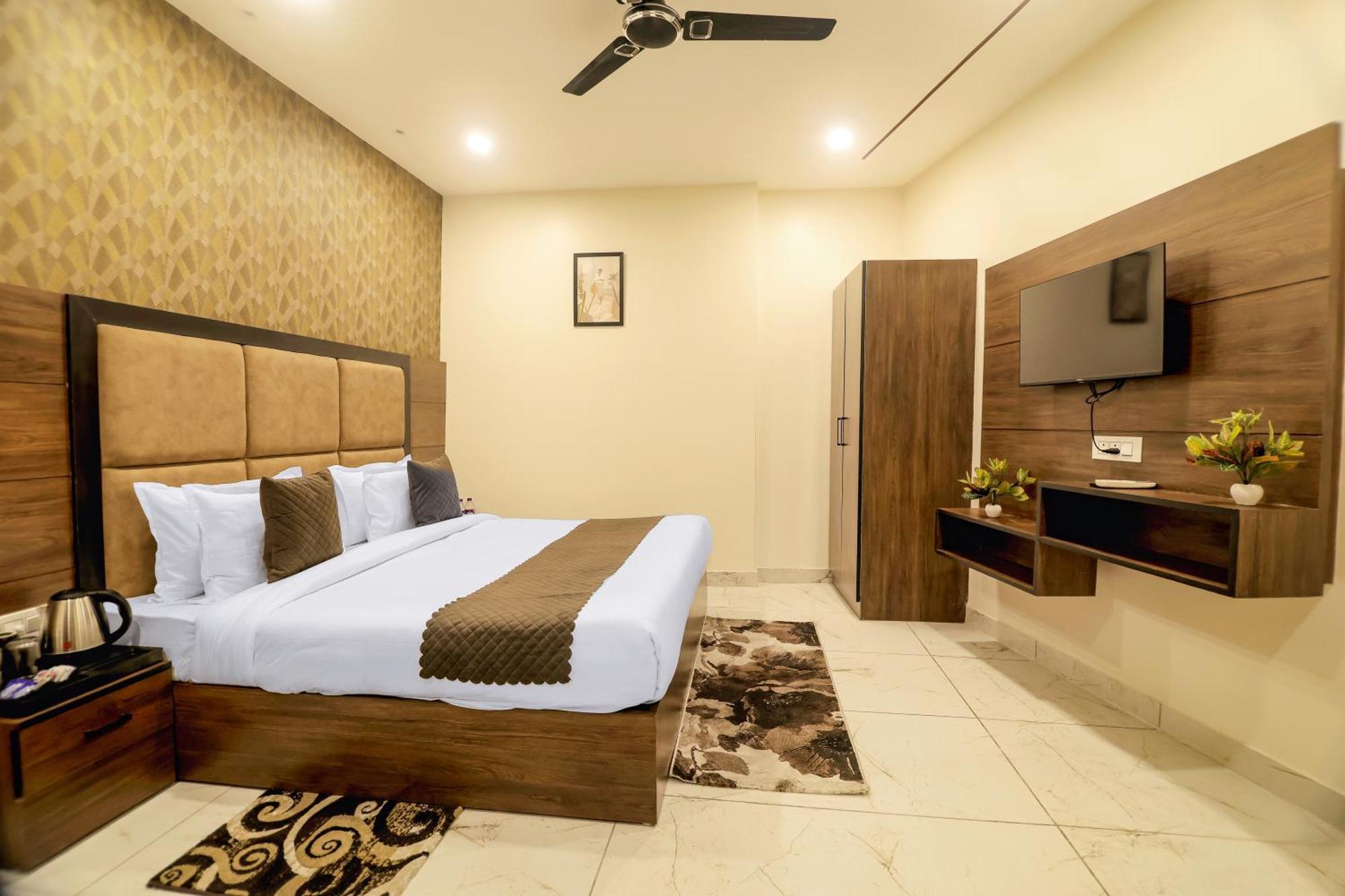 Hotel Hari Dhara, 100 Meters From Har-Ki-Pauri Haridwār Dış mekan fotoğraf