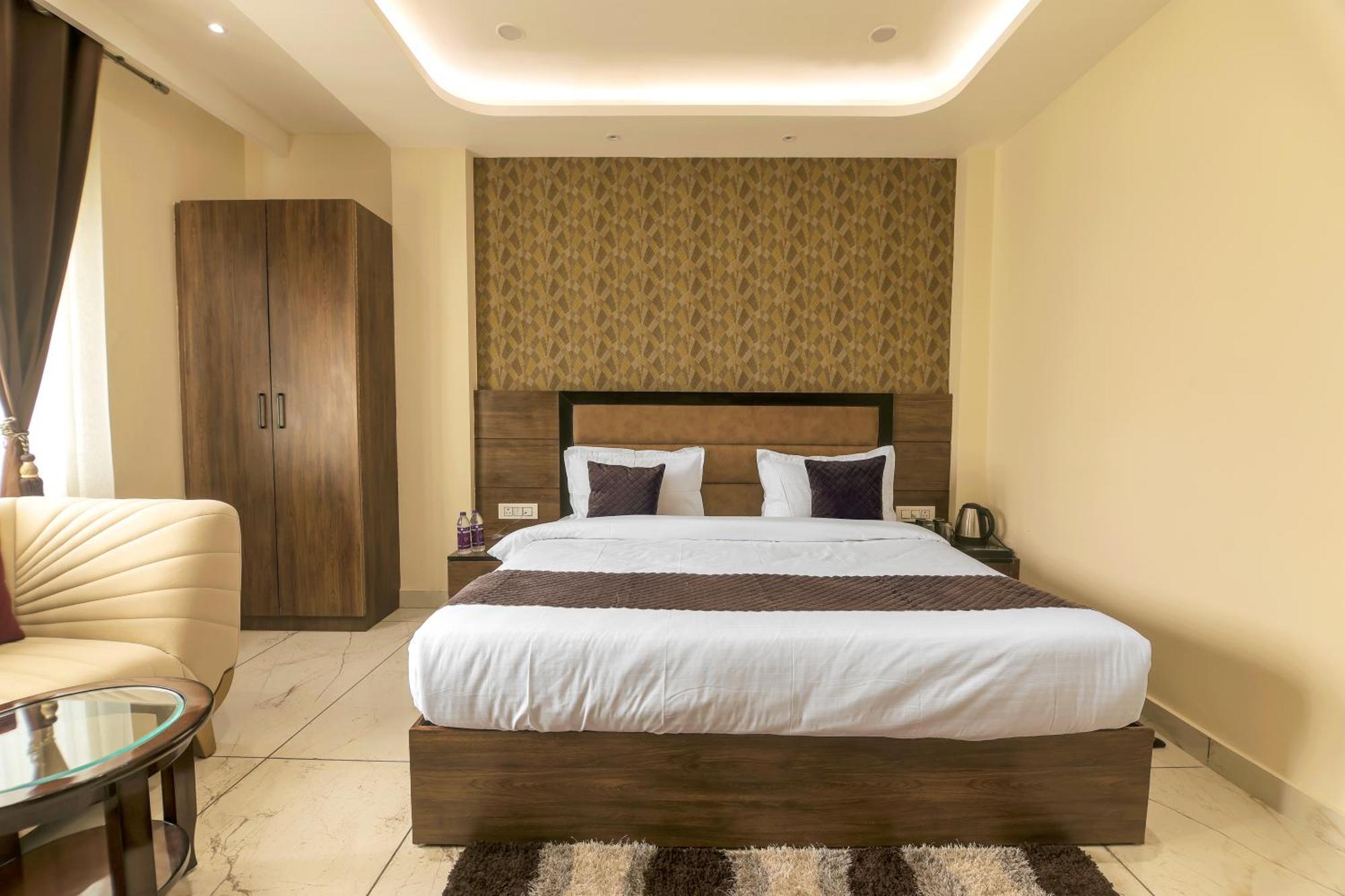 Hotel Hari Dhara, 100 Meters From Har-Ki-Pauri Haridwār Dış mekan fotoğraf